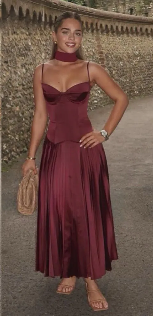 HOUSE OF CB 'Beau' Wine Pleated Midi Dress NWOT size XS A-C