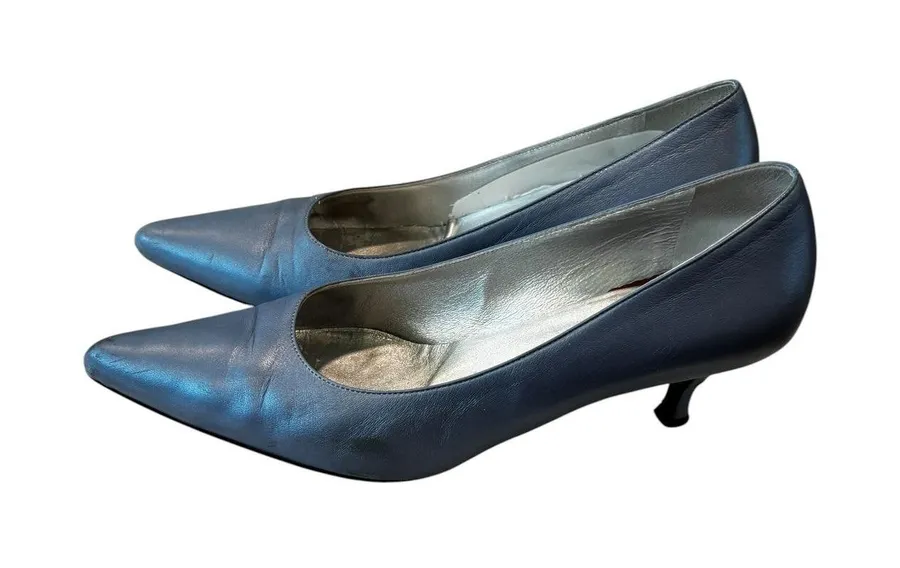 Escada Kitten Heel Pumps Size 8.5 Blue Metallic Pointed Toe Leather Italy