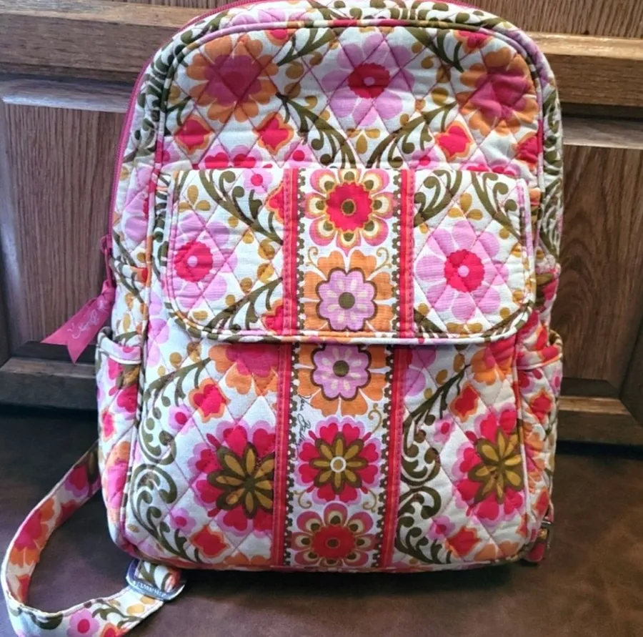 Rare Print Vera Bradley Essential Folkloric Lizzy
Print Retro Quilted Backpack