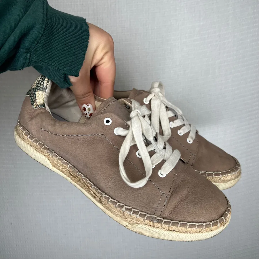 Dolce Vita Espadrille Sneakers Leather Snakeskin Accent Lace Up Womens Size 7.5 Tan