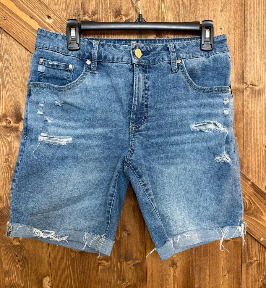 Seven7 Women’s Size 6 Relaxed Bermuda Denim Shorts Distressed Cuffed Hem (9010)