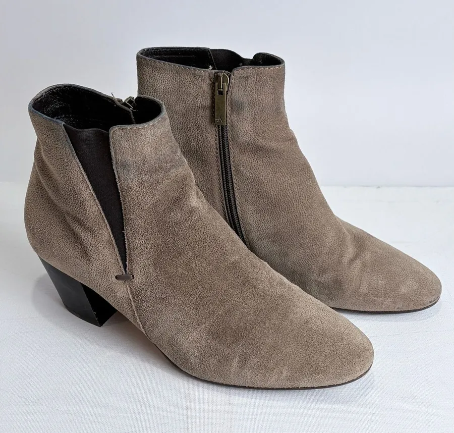 Aquatalia Womens Taupe Textured Suede Ankle Boots Made in Italy 9 Waterproof