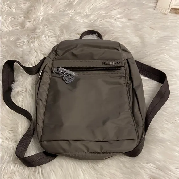HEADGREEN MED Backpack see all photos for measurements and color BNWOT Gray