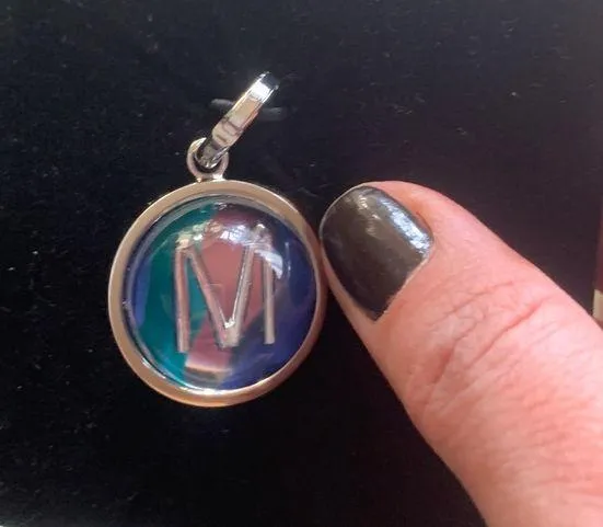 š„SALEš„Authentic BURBERRY Silver M crystal ball KEY/Charm/pendant