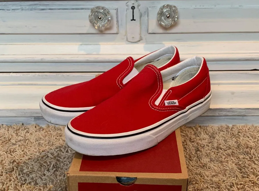 (slip-on)