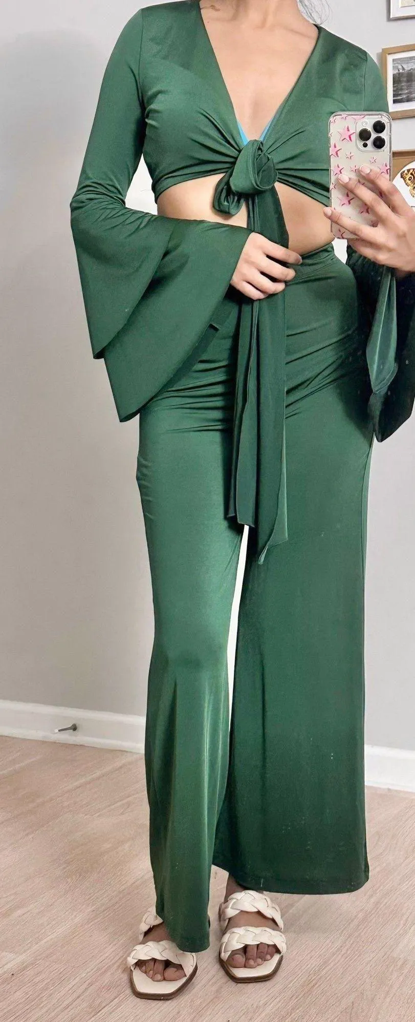 Emerald tie front crop top and flared leg pants set Green Size M