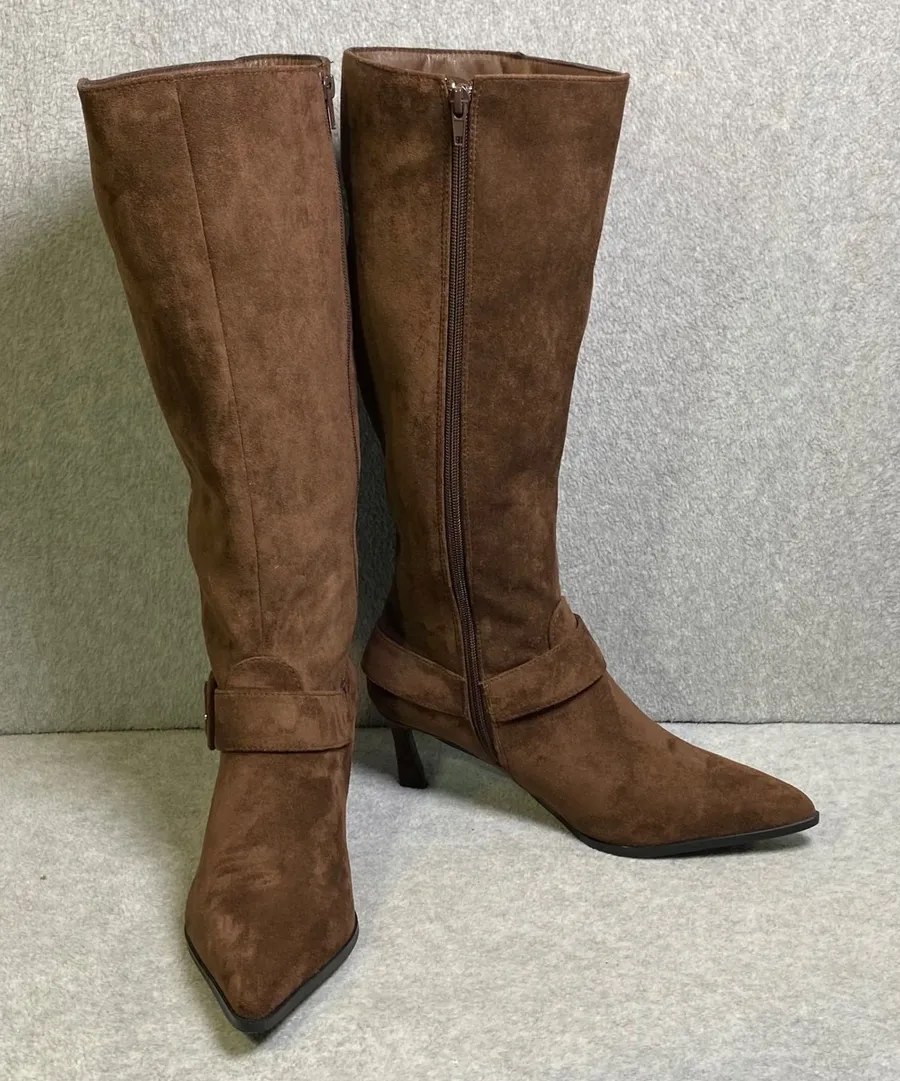 Berness Aston Boots Women's Sz 8.5 Brown Faux Suede Pointed Toe Kitten Heel EUC