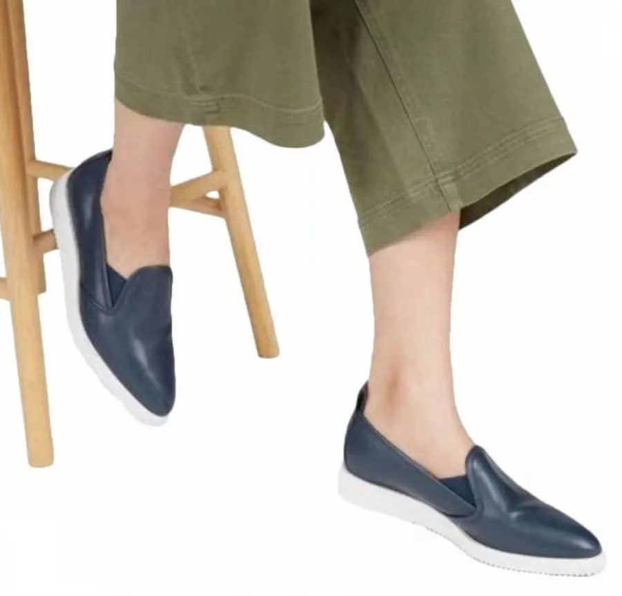Everlane The Leather Street Shoe in Blue Size 7