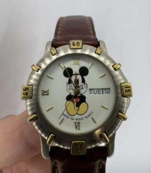 Vintage Disney Mickey Mouse Women's Watch Disney Time Works with Date Indicator