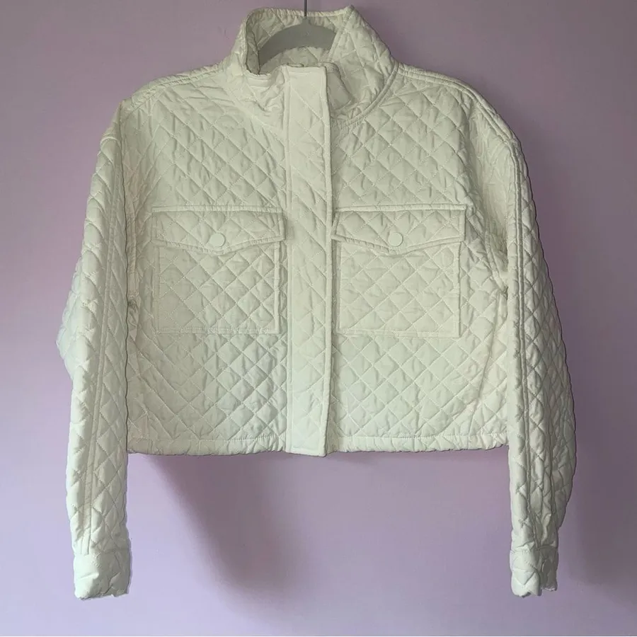 Elodie Quilted White Cropped Jacket Size M Boho Preppy Coastal