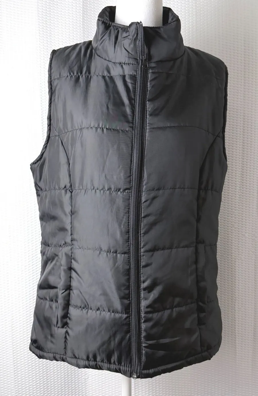 Jackson Hole Puffer Vest Women Large Black Quilted Full Zip Outdoor Hiking Layer