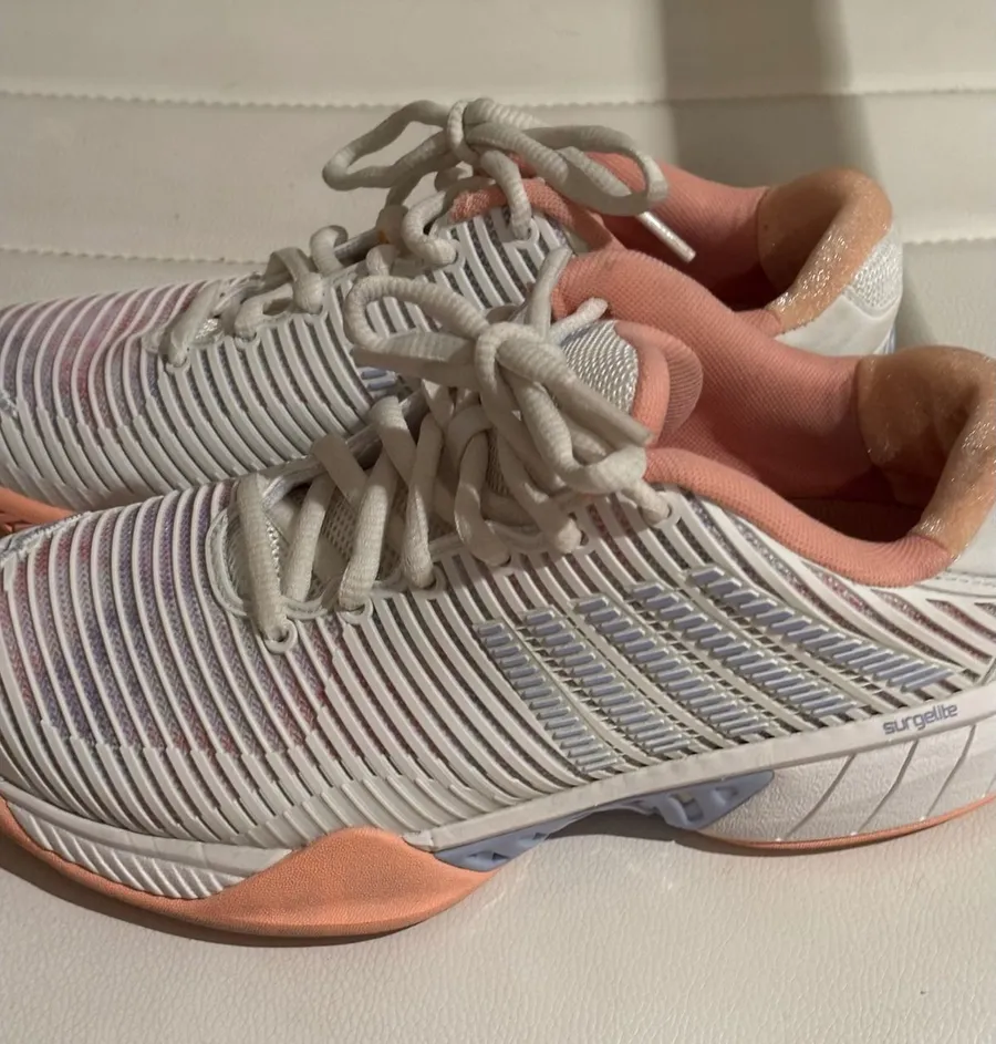 K-Swiss Hypercourt Supreme Womens Tennis Shoes White Peach Lavender 96613-165-M