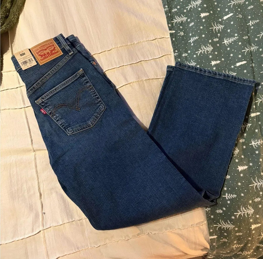 Levi’s Ribcage Straight Jeans