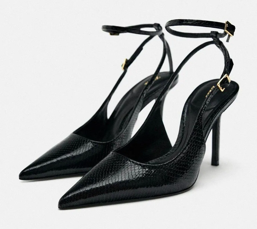 Pointed Toe Heel