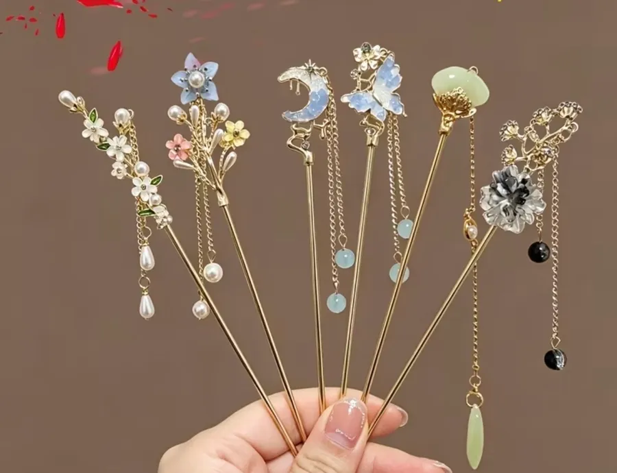 Elegant Pearl Wedding Hair Pins, Pack of 5 (Gold) Bendable, Delicate Handmade, Floral Shape, for Bridal Women Gold