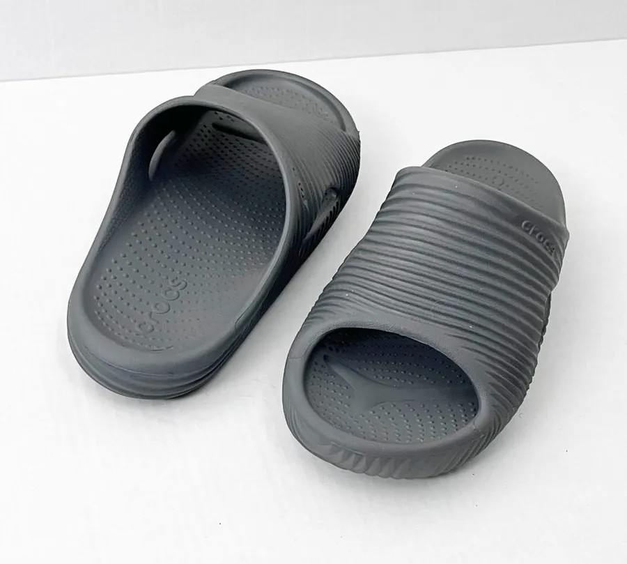 CROCS Mellow Tide Gray Slip On Recovery Slides Women’s Size 10 Casual Comfort