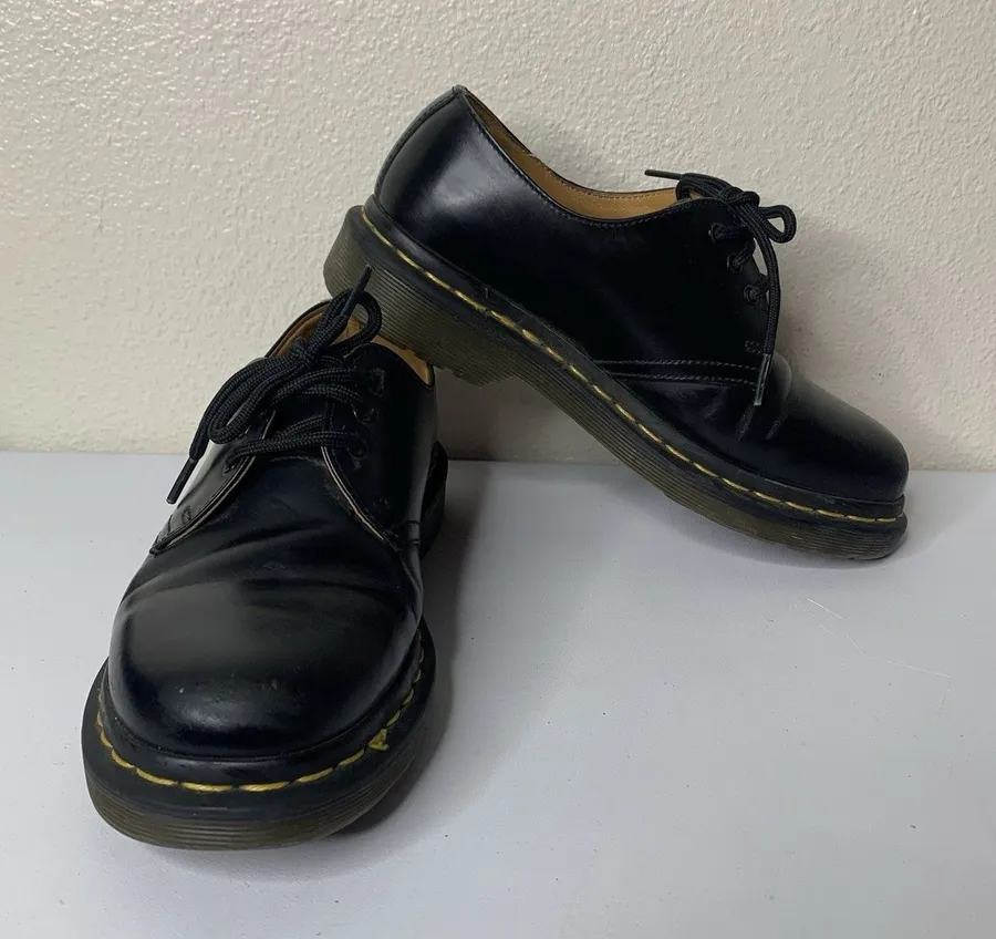 Dr. Marten’s Doc 1461 BL004 Sz 5 Men’s, Women’s 6 Oxford Black Lace Up Shoes