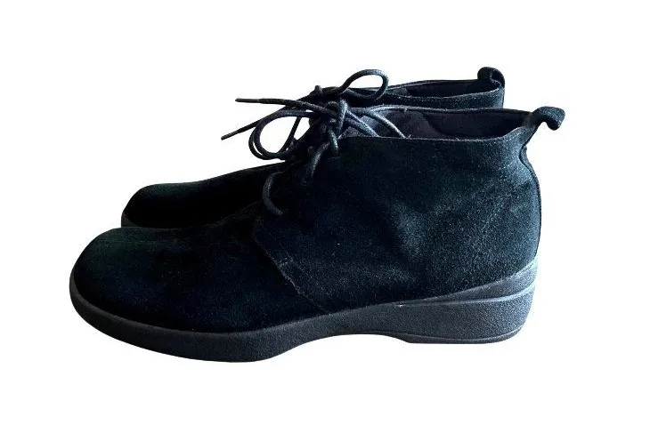 Keds Relax Women's 8 Black Suede Leather Chukka Ankle Boots Used