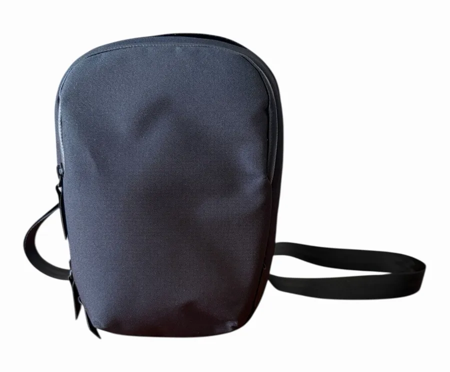 ALPAKA Metro Sling V2 X