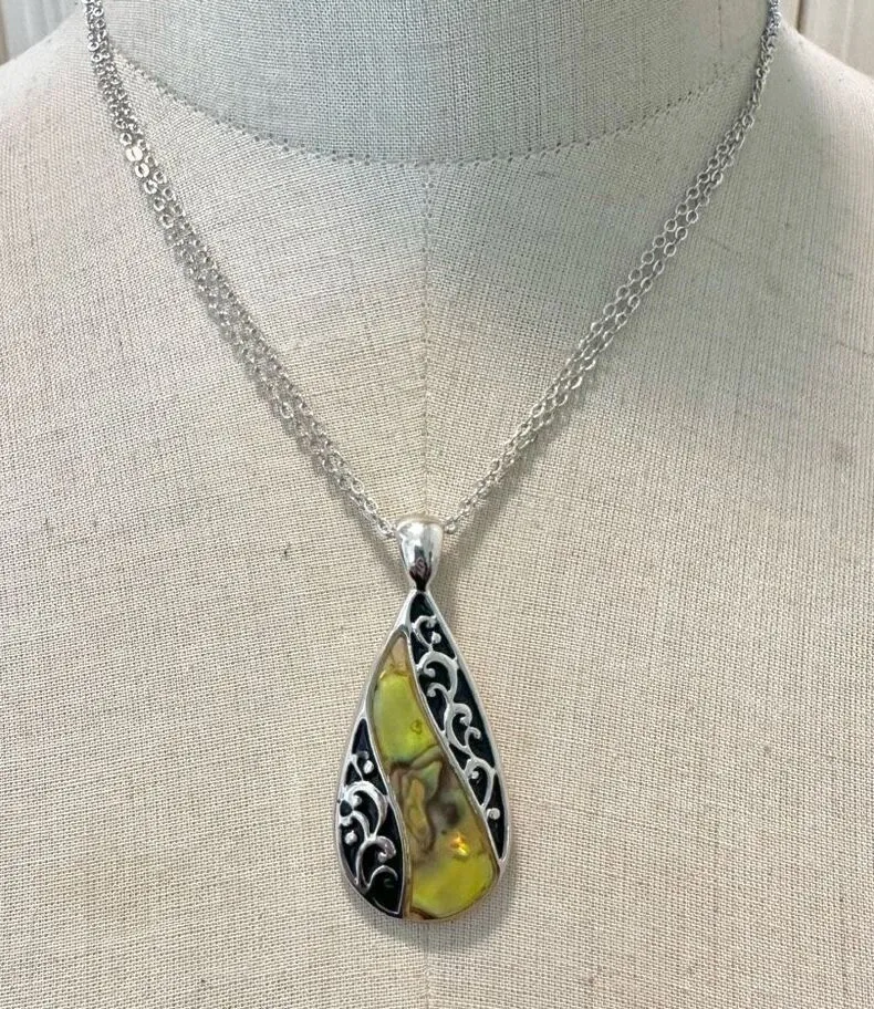 Silver tone teardrop double chain pendant necklace