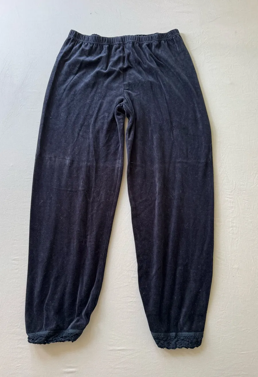 Vintage Y2K Mercer & Madison Velvet Lace Trim Pajama Pants