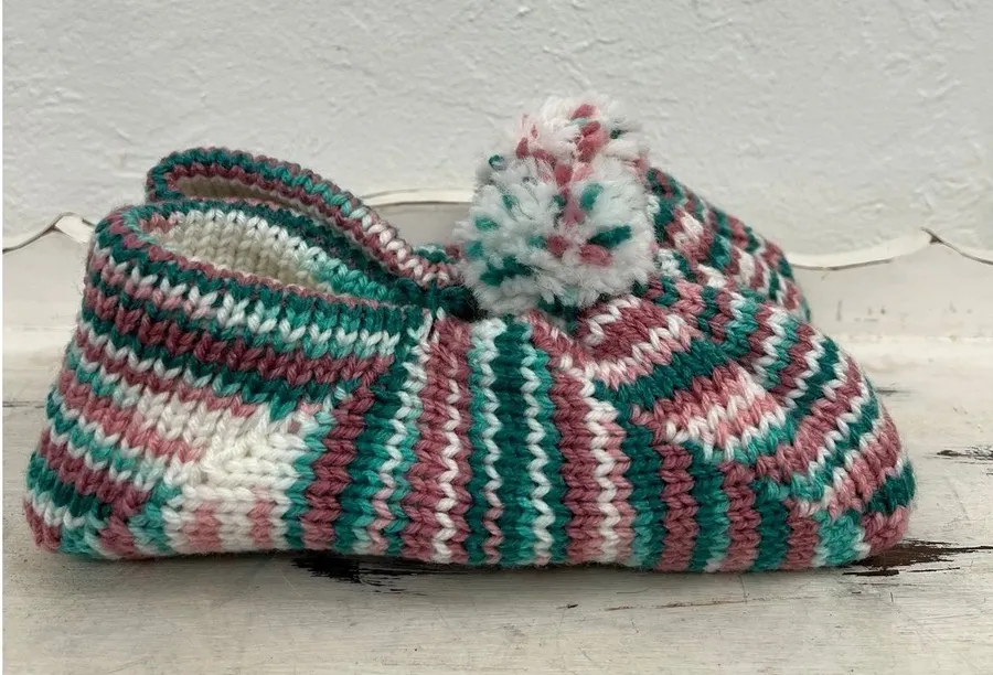 NEW Handmade Knit Slippers Pom Pom Striped Pink Green White Cozy House Shoes 9" Size 7