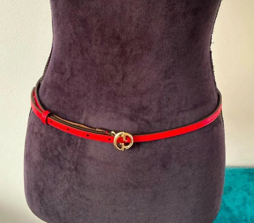 GUCCI Leather Belt with GG Gold Buckle❤️❤️