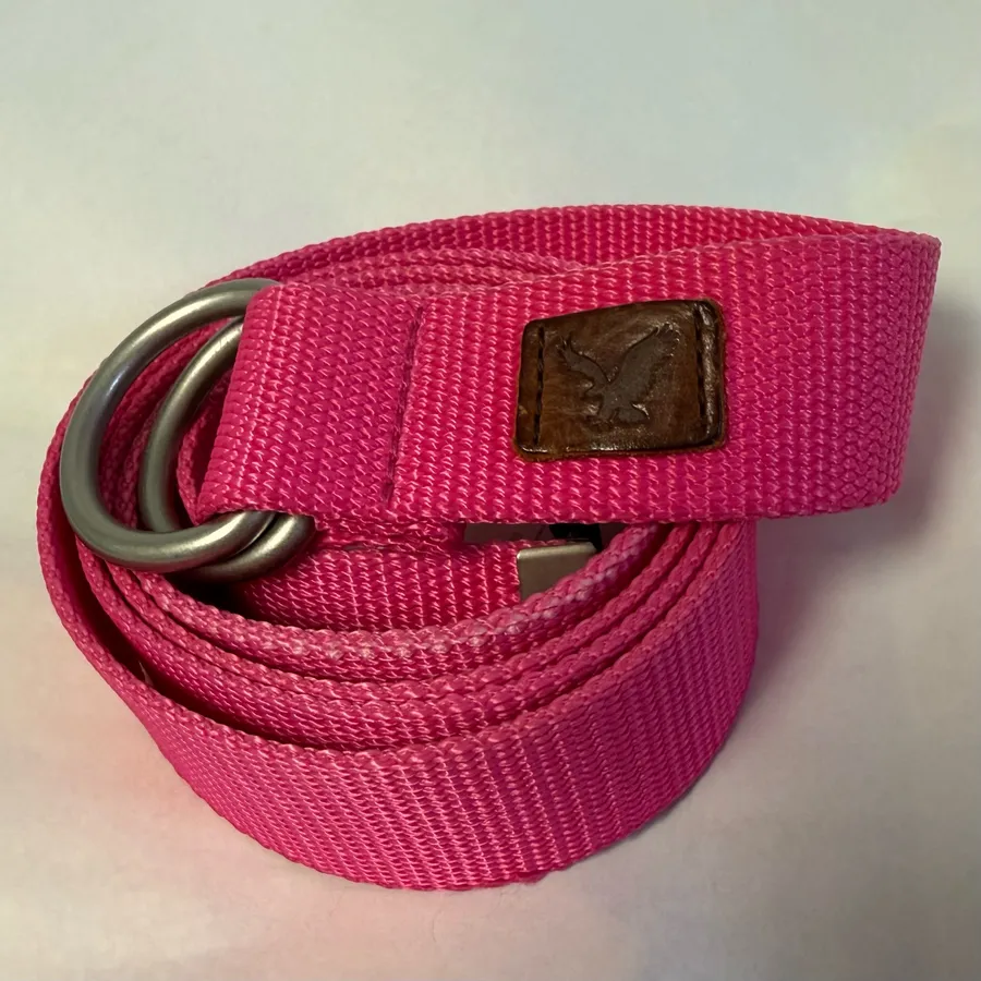 AE Women’s Casual Belt NWOT Pink