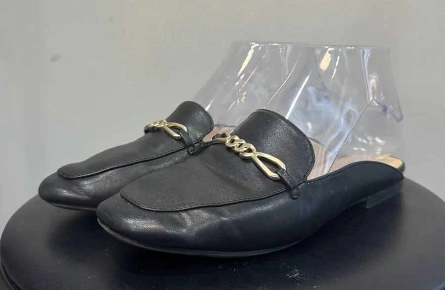 Black Naturalizer Kayden Chain Front Mules Size 5 EUC