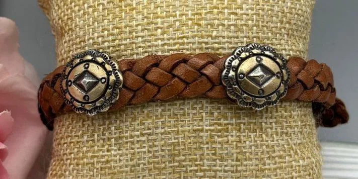 Vintage Brighton Southwestern Western Concho Braided Brown Leather Bracelet 9"