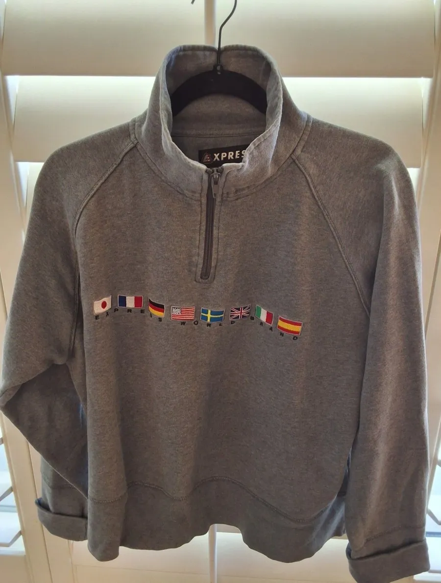 Vintage Express World Brand Quarter Zip Pullover Sweatshirt Gray Flags Size M