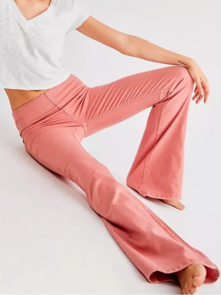 FREE PEOPLE Penny Pull-On Flare Jeans in Clay Roses