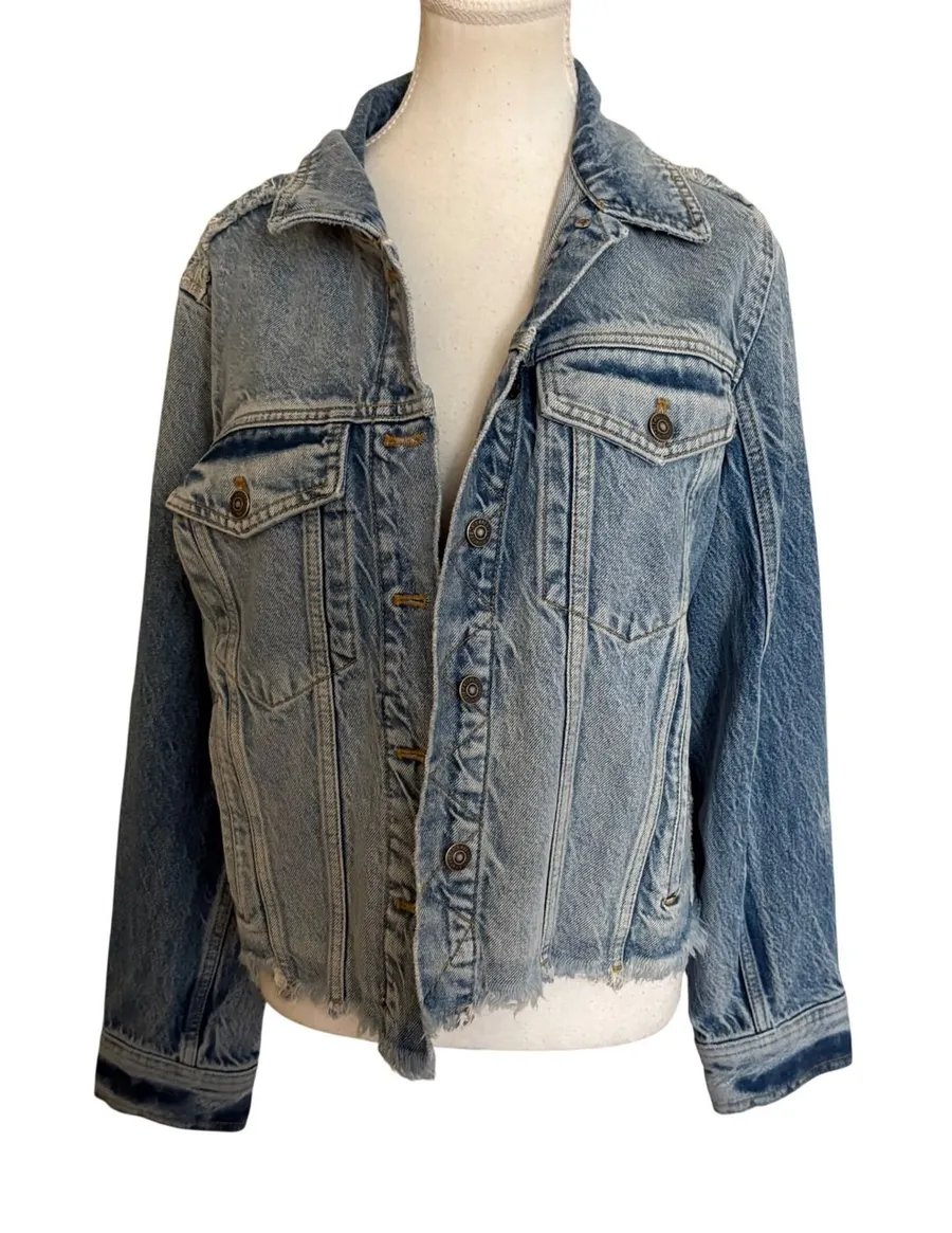 FREE PEOPLE We The Free Denim Cropped Distressed Jacket Size Medium