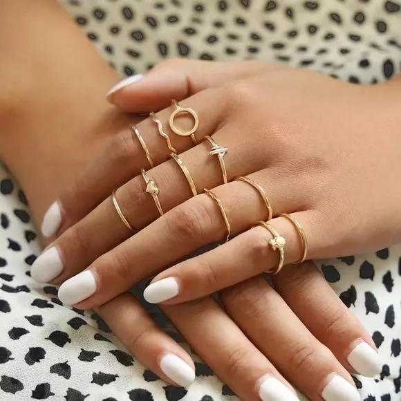 3/$30 ๐ Dainty Ring Set Gold