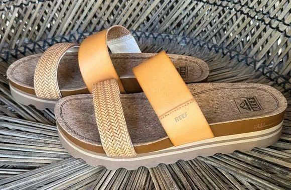 Reef cushion vista high sandals