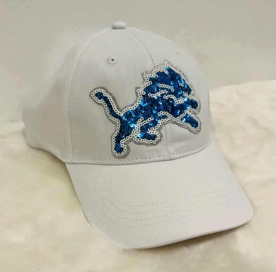 Detroit Lions hat! White baseball cap with glitter sequin lions logo!!