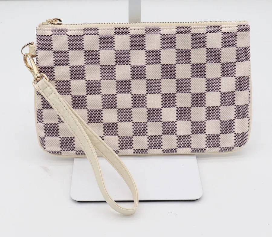 Daisy Rose Wristlet Womens OS Checkered Cream Purple Vegan Leather Excellent
