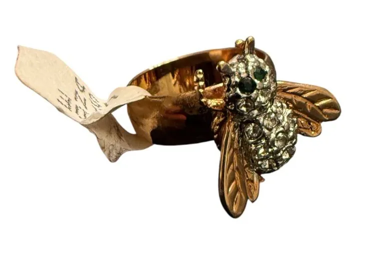 Vintage Bumble Bee Cocktail Ring Green Gold Jeweled Bee Ring Costume