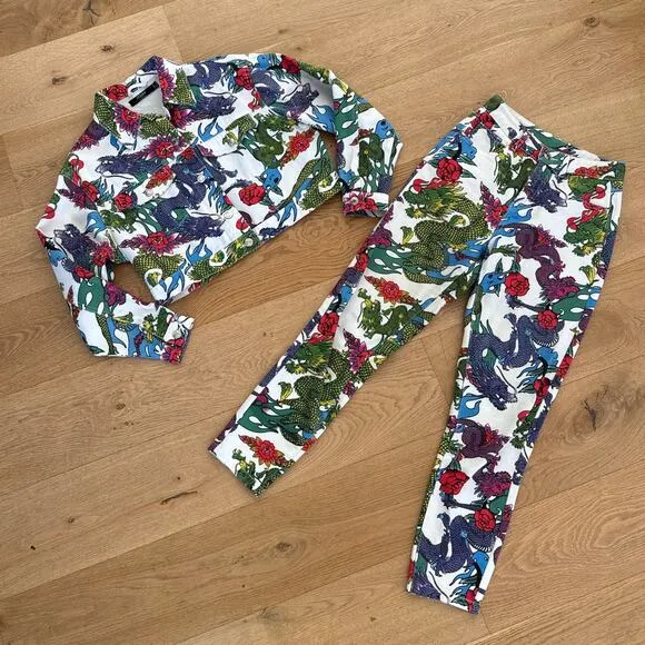 Jaded London - Dragon Print Mom Jeans & Crop Jacket in White Red & Green