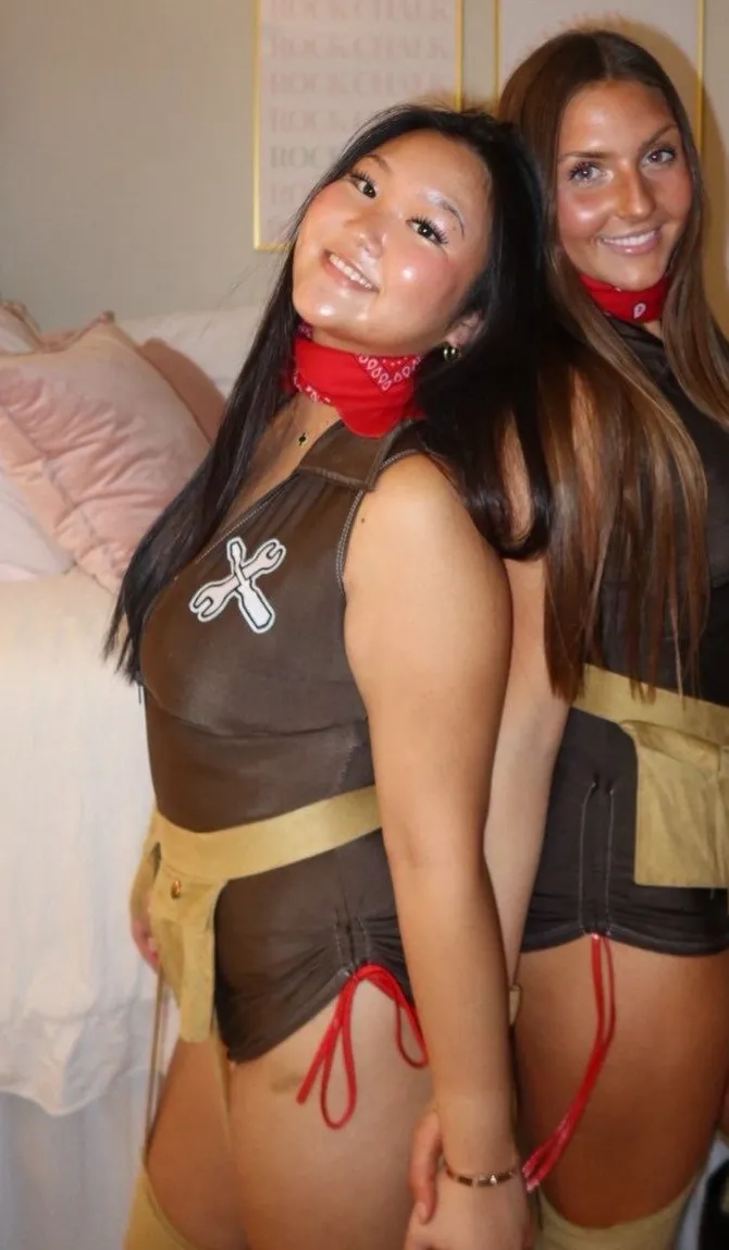 Forplay Costume