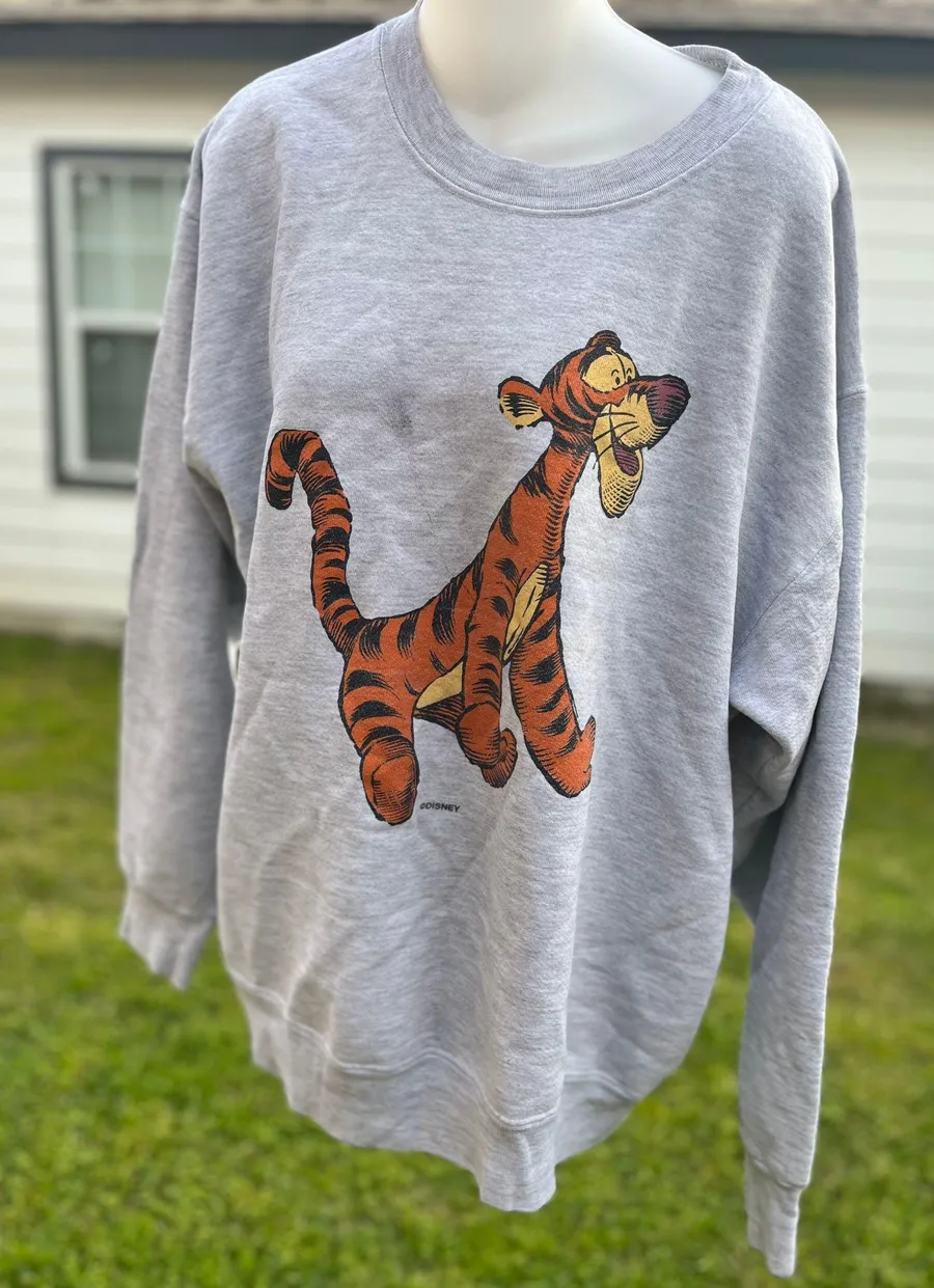 s tigger Crewneck