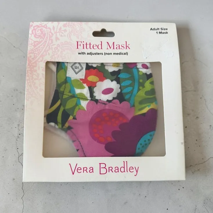 VERA BRADLEY Va Va Boom Face Mask NEW NWT