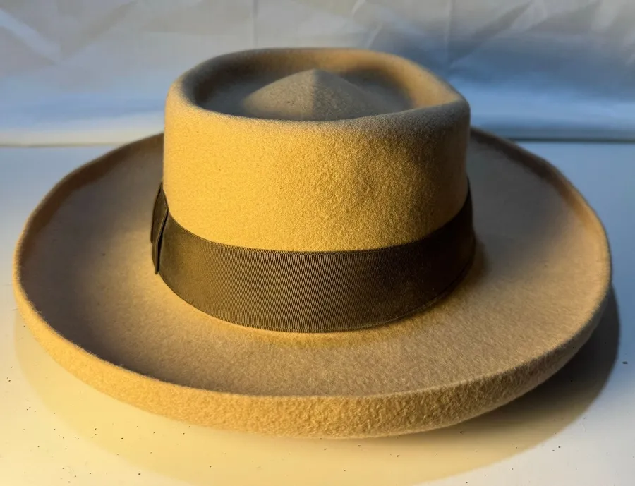 Derringer Unisex Vintage Felt Hat No Size Wool Blend Beige Brown Belt Halloween