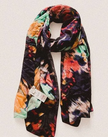 Hobbs London one size 100% modal soft multi color tie dye abstract scarf Red