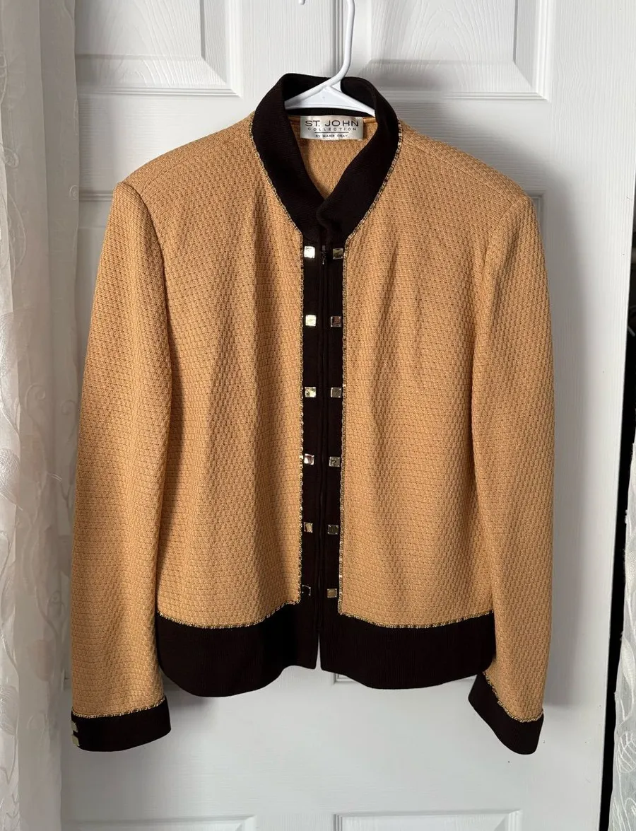 vintage St. John Collection textured knit zip-up jacket women size 14 p2p 20”