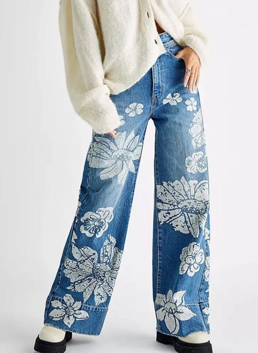 NWT Blue Talia Trouser Floral Flare Denim Jeans 26
