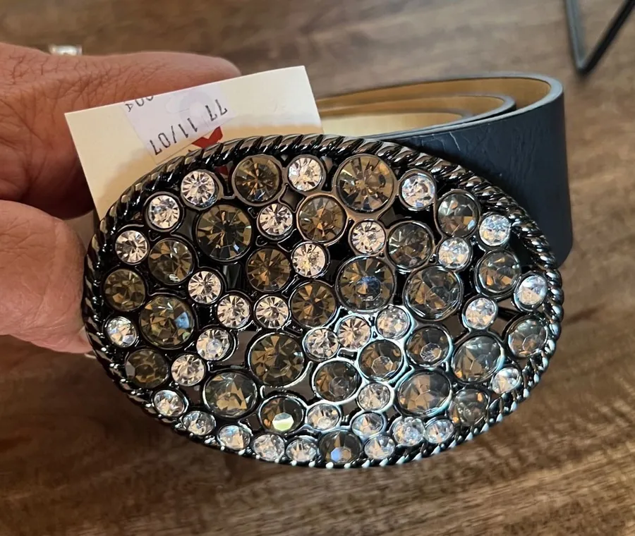 NWT Womens Black Faux Leather Belt Sparkling Rhinestone Oval Buckle Size S Chic