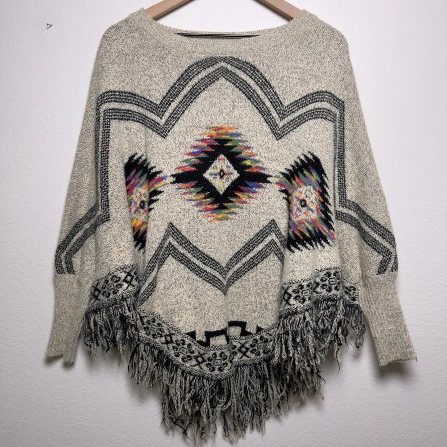Kamana Women Poncho Sweater One Size Cream Southwestern Aztec Fringe Knit Size M
