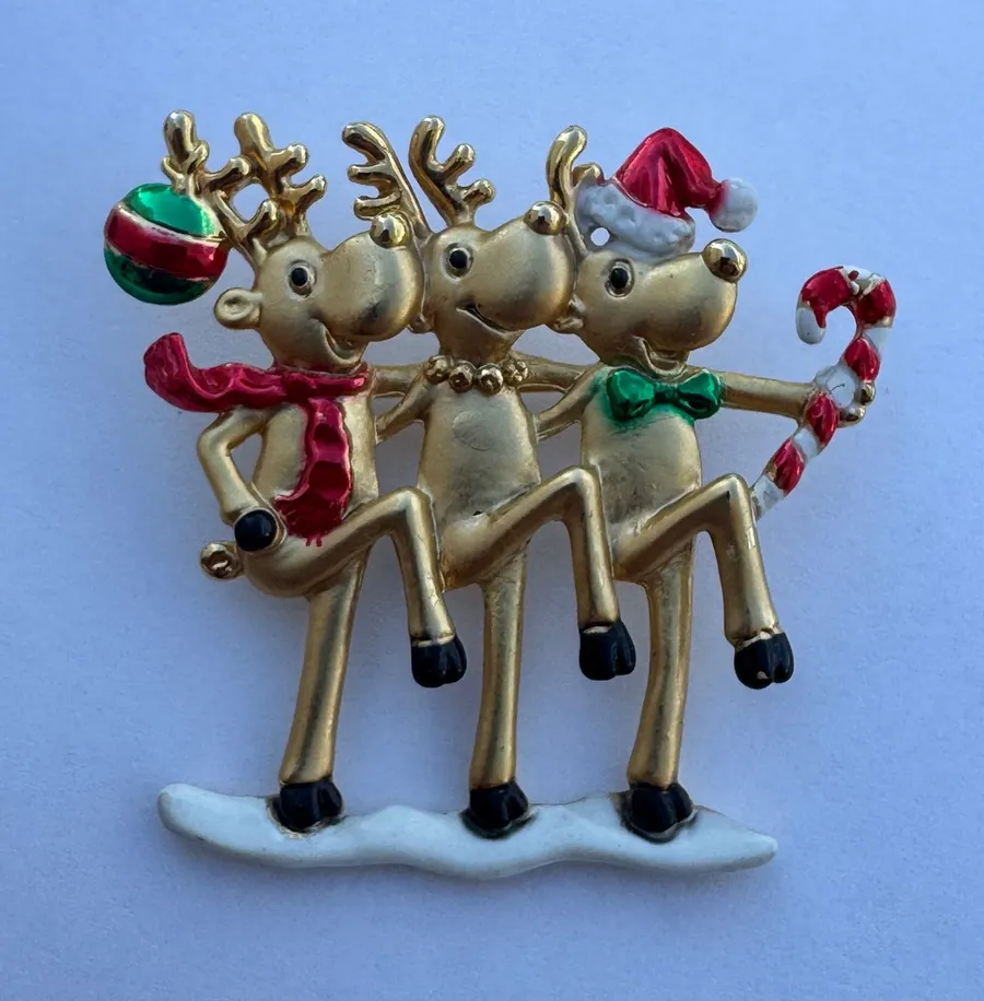 Vintage 3 Reindeer Brooch