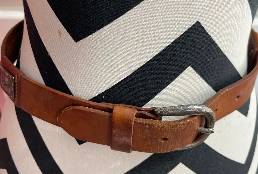 Vtg Fossil Belt Leather Concho Women Small Brown Silver Decorative Western Boho